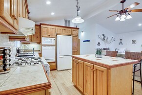Canalfront Port Isabel Cottage: 5 Mi to Beach!