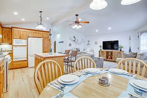 Canalfront Port Isabel Cottage: 5 Mi to Beach!