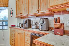 Canalfront Port Isabel Cottage: 5 Mi to Beach!