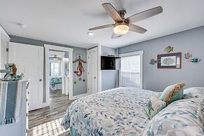 Ocean-view 'sea Gem' Bungalow: Steps to Beach!