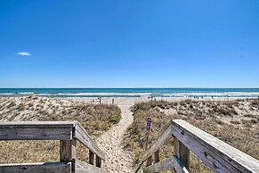 Ocean-view 'sea Gem' Bungalow: Steps to Beach!