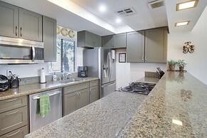 Pet-friendly Palm Desert Gem on Golf Course!