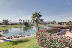Palm Desert Resort House: Pools, Courts + Course