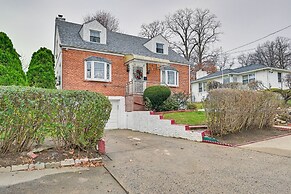 Mount Vernon Getaway - 4 Mi to the Bronx Zoo!