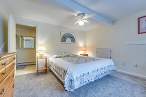 Spacious Ludlow Hideaway < 1 Mi to Okemo Mountain!