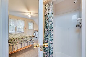 Spacious Ludlow Hideaway < 1 Mi to Okemo Mountain!