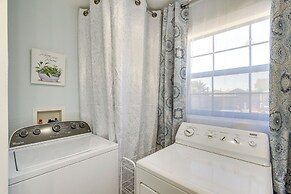 Seaside Retreat in Galveston Near Pleasure Pier!