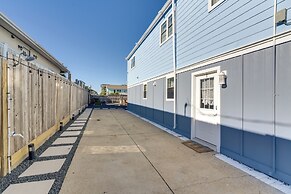 Seaside Retreat in Galveston Near Pleasure Pier!