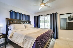 Sun-soaked Home w/ Pool in Lauderdale Lakes!