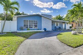 Sun-soaked Home w/ Pool in Lauderdale Lakes!