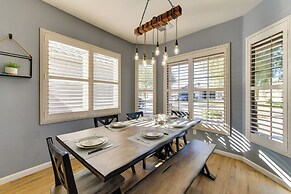 Putting Green & Fenced Yard: Charming Gilbert Home