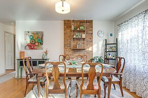 10 Mi to Dtwn Denver: Lakewood Home w/ Patio