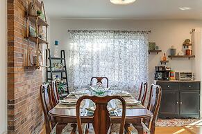 10 Mi to Dtwn Denver: Lakewood Home w/ Patio