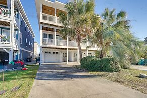 Breezy Kure Beach Home - Walk to Pier & Ocean!
