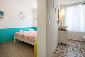 Kuytu Bed & Breakfast