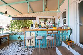 Kuytu Bed & Breakfast