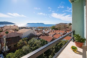 Kuytu Bed & Breakfast