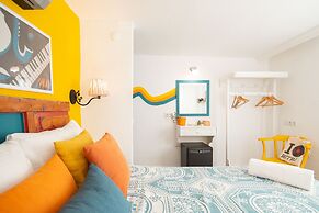 Kuytu Bed & Breakfast