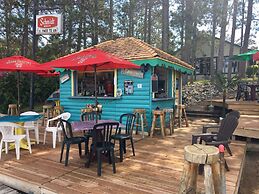 Manhattan Beach Lodge