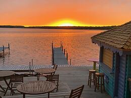 Manhattan Beach Lodge