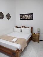 HOSTEL M&H
