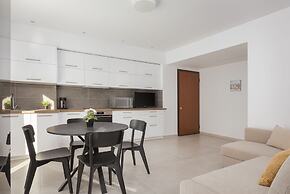 Acropolis Urban Life