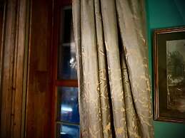 Central Bath Georgian Rooms