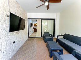 Increible Studio Garden Pool N-B2