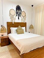 Increible Studio Garden Pool N-B2