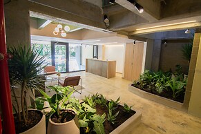 B 48 Living by B Rent