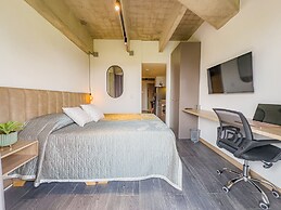 B 48 Living by B Rent