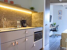 B 48 Living by B Rent