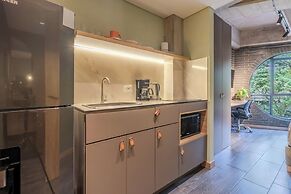 B 48 Living by B Rent