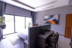 big legend 5 floors of luxury villa