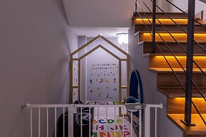 big legend 5 floors of luxury villa