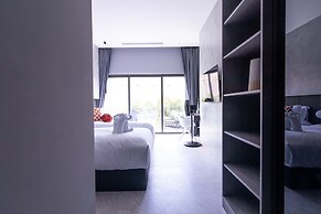 big legend 5 floors of luxury villa