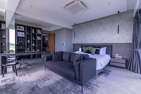 big legend 5 floors of luxury villa