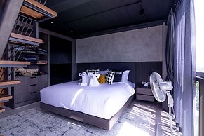 big legend 5 floors of luxury villa