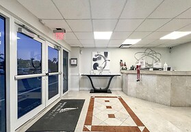 La Marinita- Marina Views Pool Parking Location