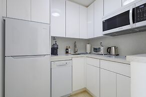 La Marinita- Marina Views Pool Parking Location