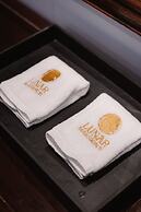 Lunar Mansion Hotel