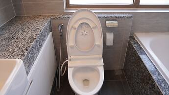 Starlake Daewoo Managed by Anstay Residence