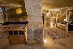 Chakra Special Caves