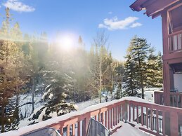 Union Creek Townhome 164b 3 Bedroom Townhouse by RedAwning