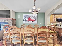 Union Creek Townhome 164b 3 Bedroom Townhouse by RedAwning