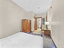 Union Creek Townhome 164b 3 Bedroom Townhouse by RedAwning