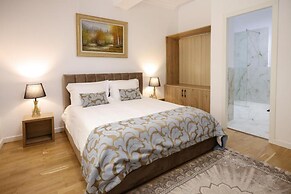 Vila Ferdinand Modern Rooms In Tirana