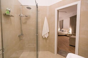 Vila Ferdinand Modern Rooms In Tirana