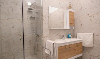 Vila Ferdinand Modern Rooms In Tirana