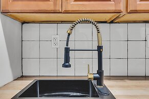 Brewerytown Gem 1BR Apartment W Oxford